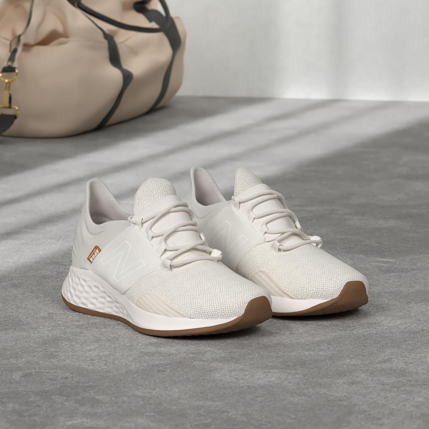 Womens Fresh Foam Roav V1 Running Shoe